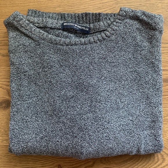 Brandy Melville sweater - Picture 3 of 3